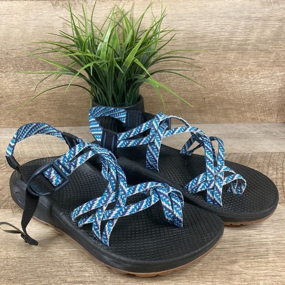 Chaco Shoes Chacos Womens 9 Blue Toe Loop Classic Sport Sandals Strappy Hiking Water Shoes
